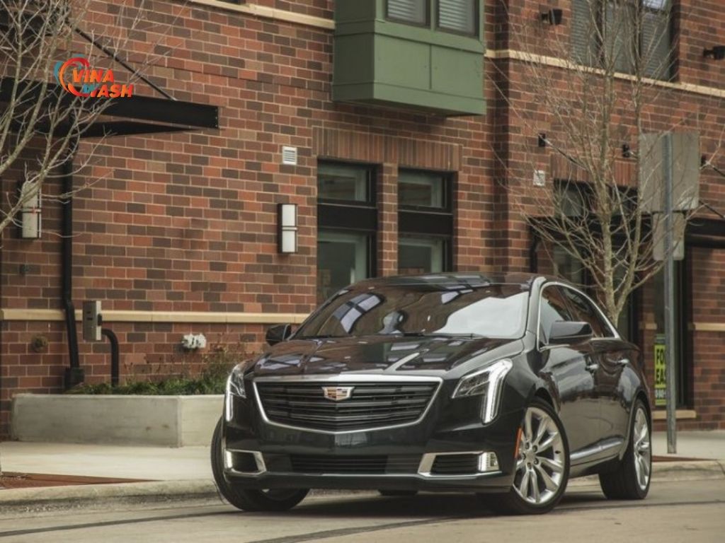 Cadillac XTS là mẫu sedan hạng sang tiêu biểu của Mỹ khi được trang bị hàng loạt tính năng an toàn tiêu chuẩn và nâng cao: