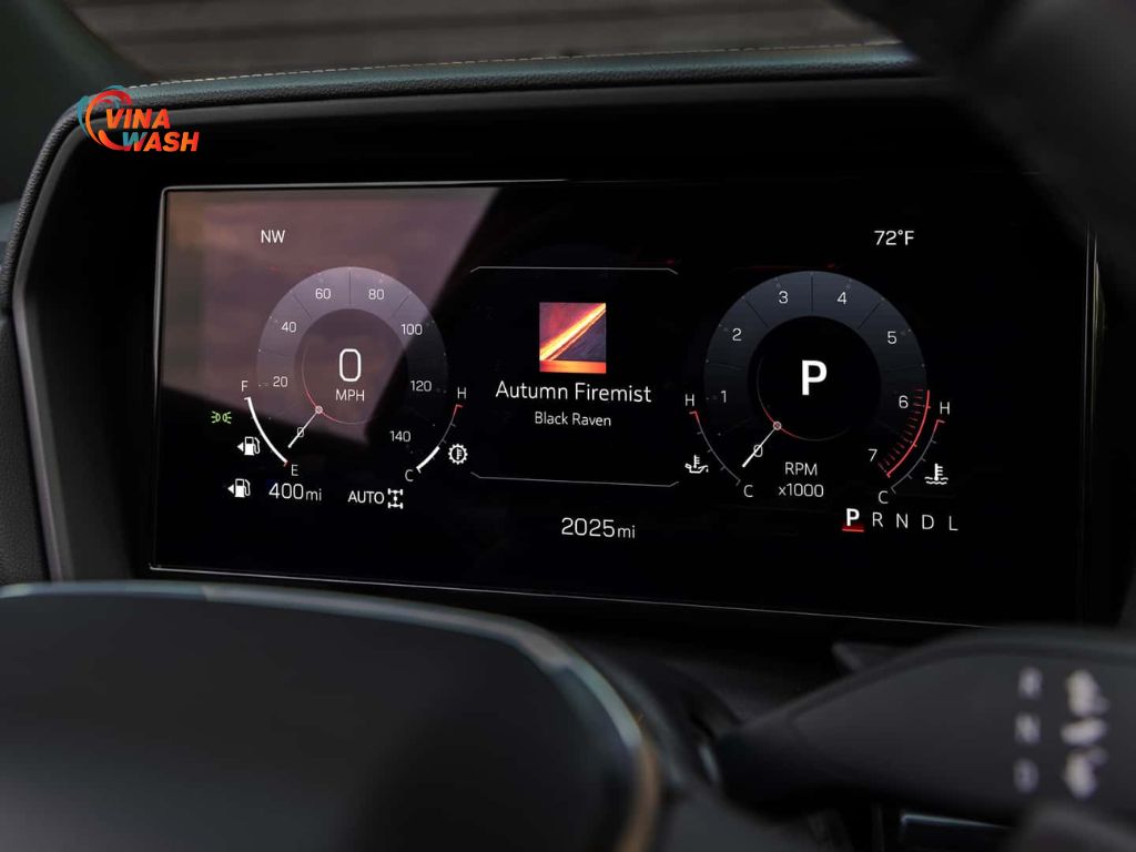 Điểm cộng lớn cho GMC Terrain SLE/SLT chính là hệ thống tiện nghi giải trí phong phú: