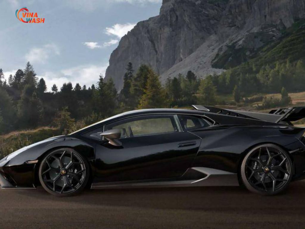 Huracan STO