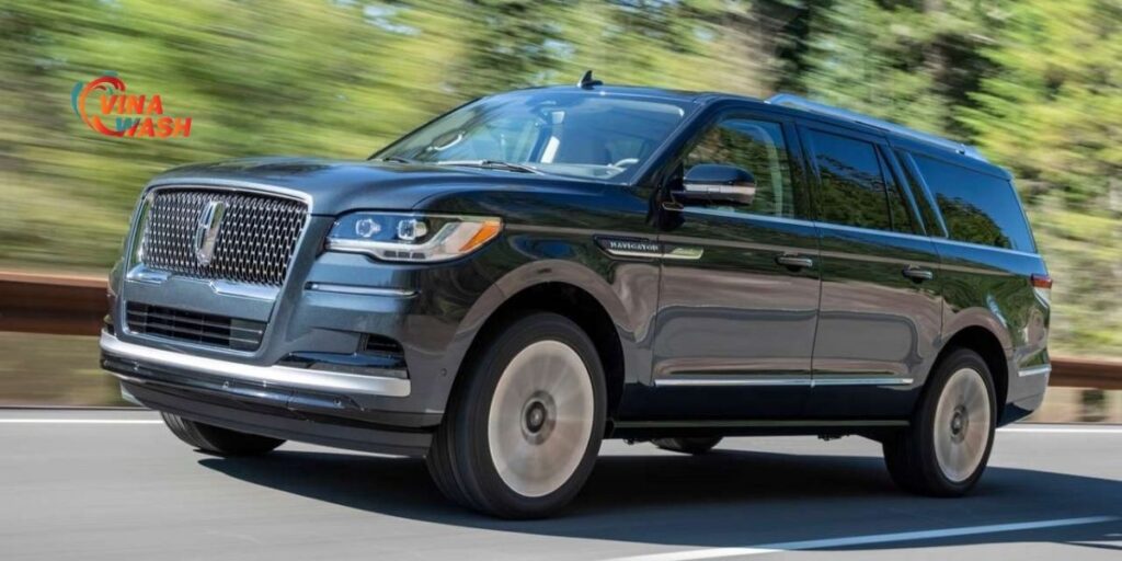 Điều gì làm Lincoln Navigator 2025 nổi bật?: Từ ngoại hình khổng lồ đến các tính năng sang trọng, xe này sẽ không khiến bạn thất vọng!