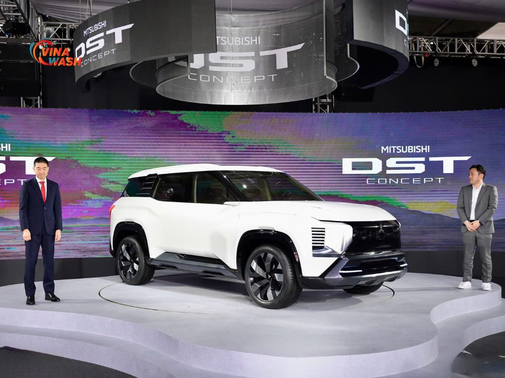 DST Concept đã chính thức ra mắt báo chí vào ngày 06/06/2025, sau đó được trưng bày tại hai sự kiện lớn:
