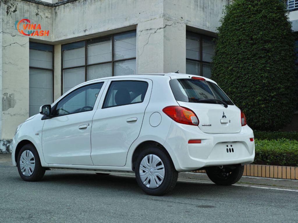 Phiên bản Mitsubishi Mirage 2013
