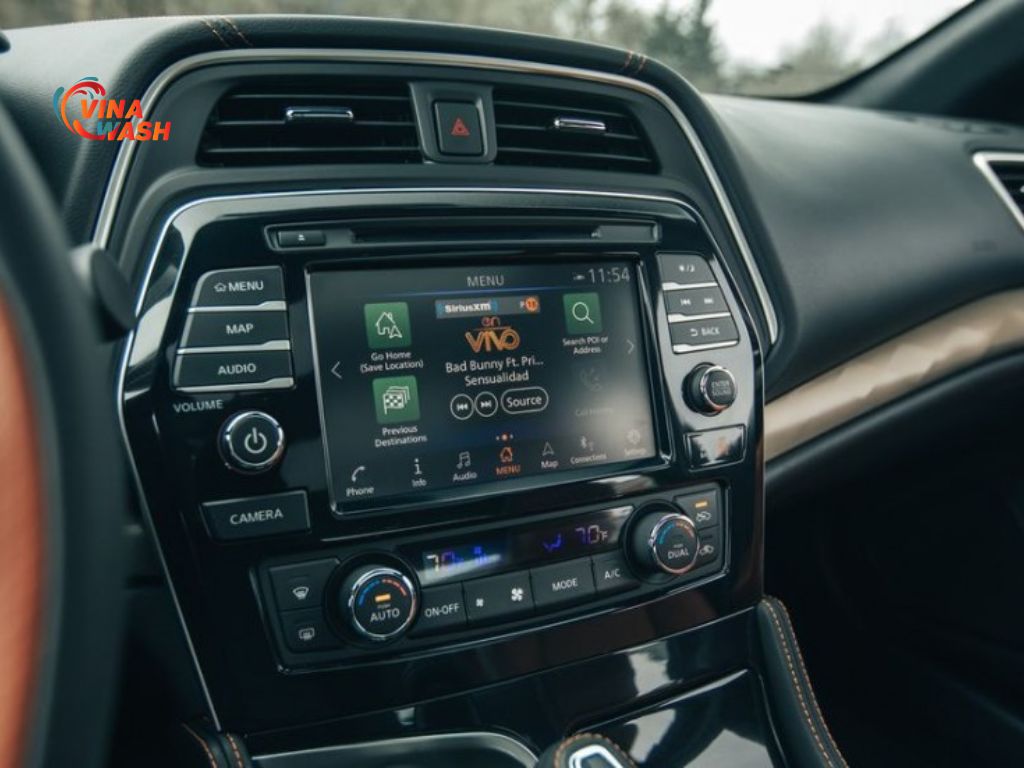 Nissan Maxima 2025 mang đến trải nghiệm giải trí hoàn chỉnh nhờ các trang bị: