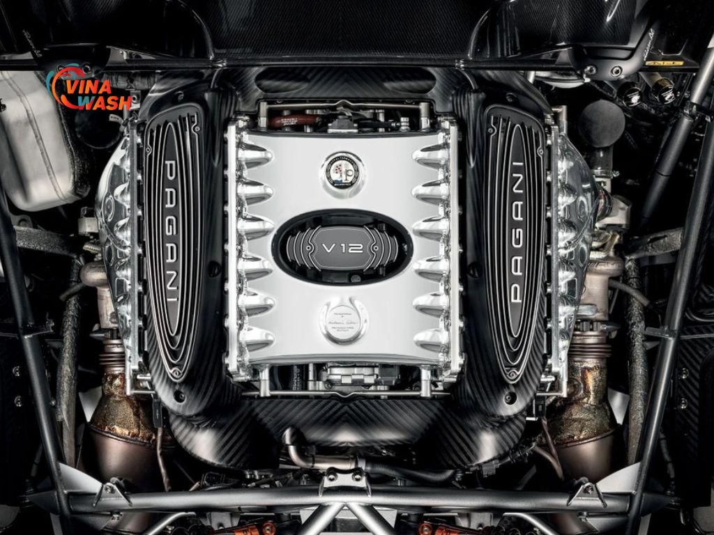 Động cơ V12 của Huayra