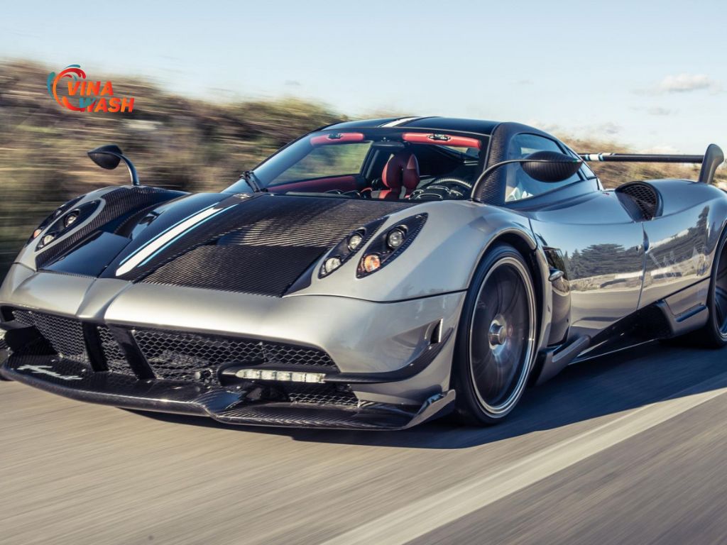 Bạn sẽ bất ngờ với nội thất của Pagani Huayra – Tinh xảo đến từng chi tiết nhỏ, khiến mọi chiếc siêu xe khác trở nên "bình thường".