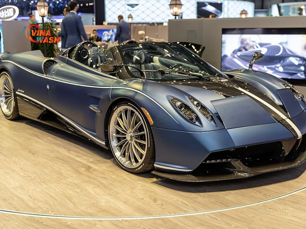 Không thể không nhắc tới Pagani Huayra R – phiên bản dành riêng cho đường đua 