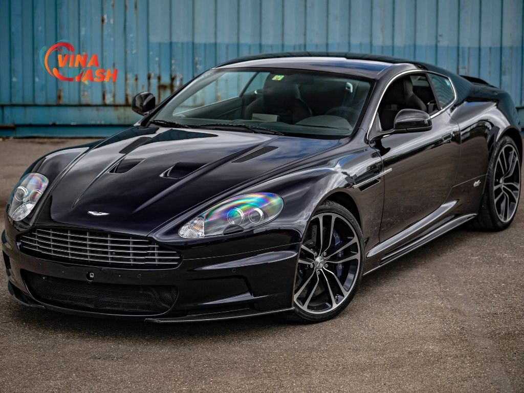 Aston Martin DBS bản 2011