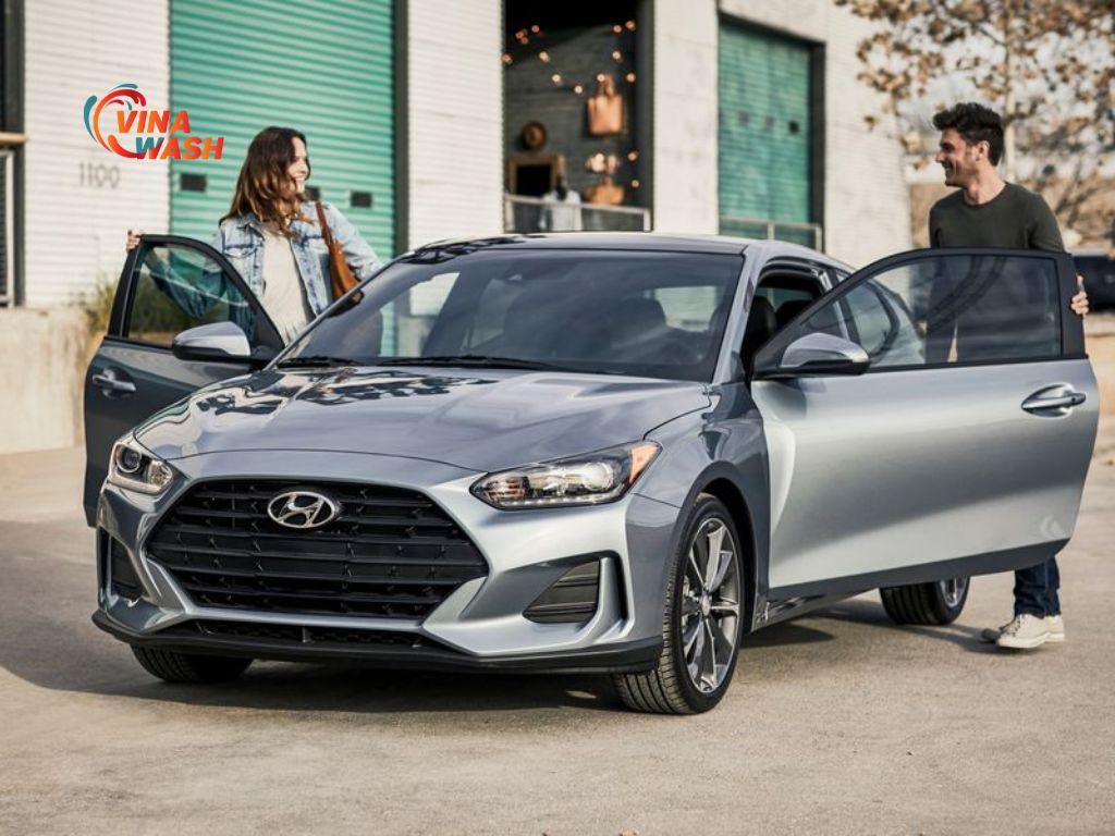 Tại sao Hyundai Veloster lại khiến giới trẻ phát cuồng? Một chiếc hatchback pha trộn giữa cá tính, hiệu năng và công nghệ không tưởng!