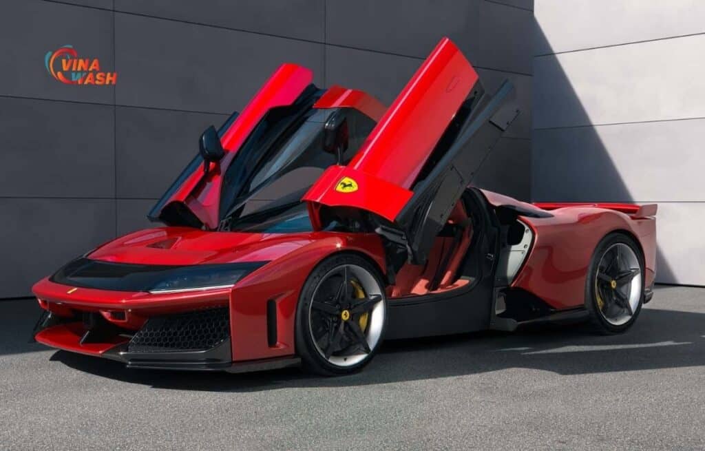 Siêu xe Ferrari F80 trình làng trị giá 3.9 triệu đô