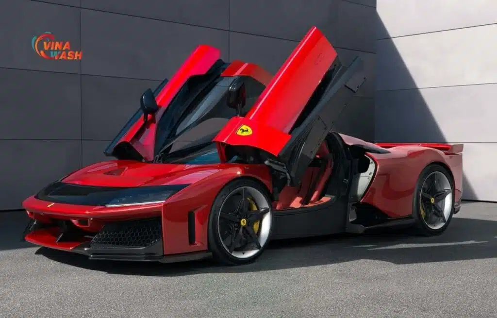 Siêu xe Ferrari F80 trình làng trị giá 3.9 triệu đô