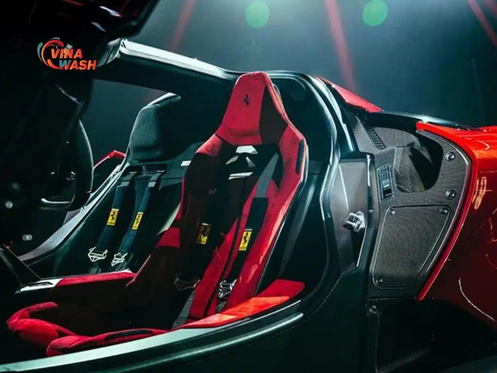 Ghế ngồi Ferrari F80