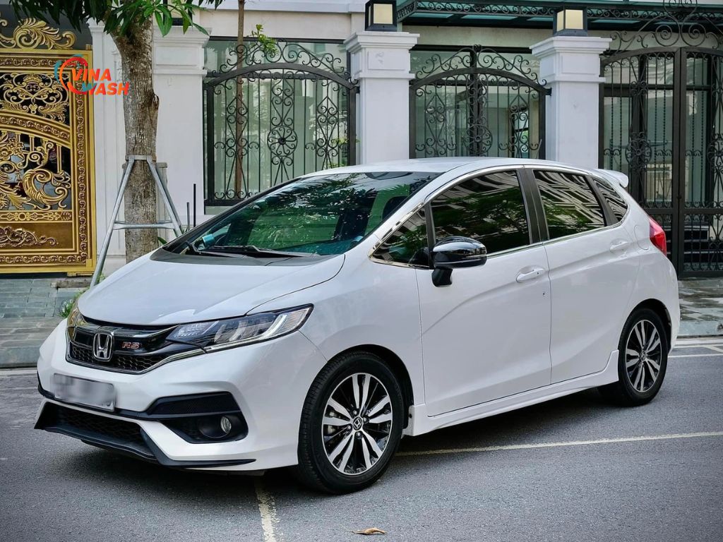 Thiết kế thân xe của Honda Jazz