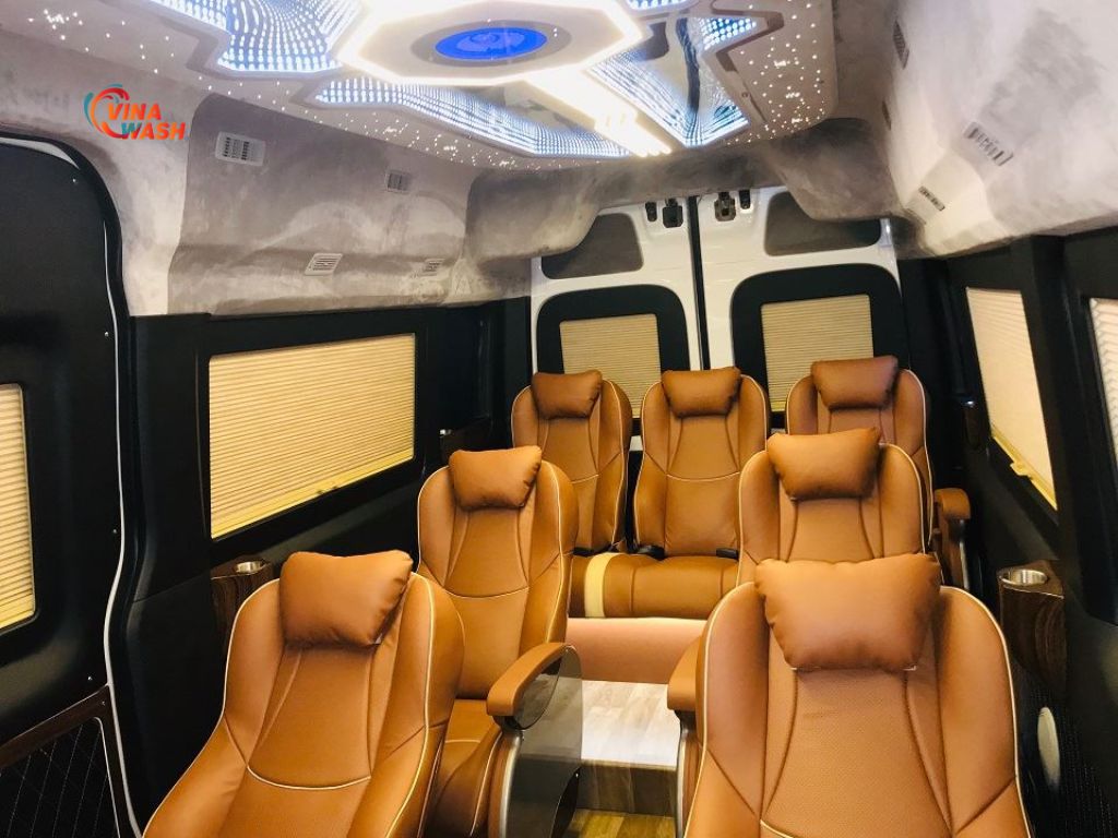 Ghế ngồi và không gian hành khách của Hyundai Solati