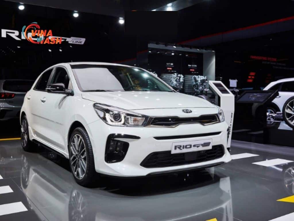Thiết kế đầu xe của Kia Rio