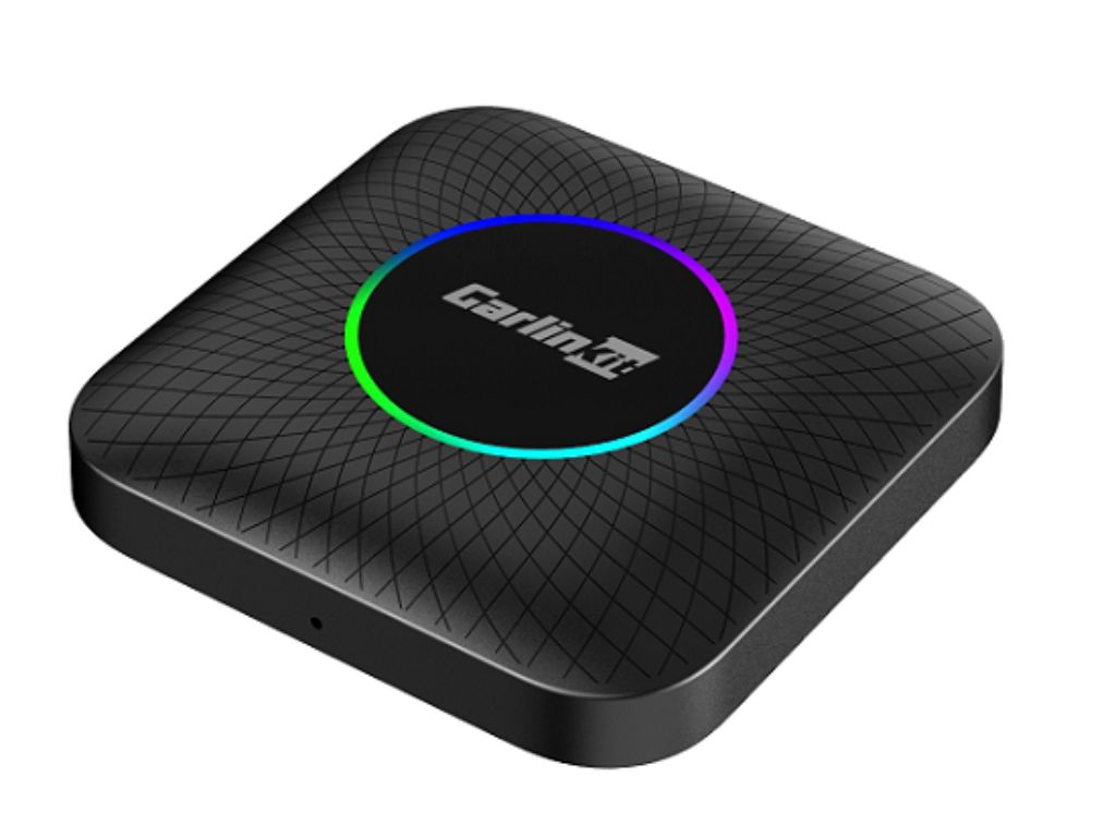 Thiết bị Carlinkit hỗ trợ kết nối không dây Android Auto và Apple CarPlay cho xe hơi.