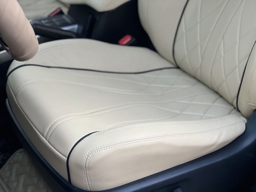 Bọc ghế da ô tô PU