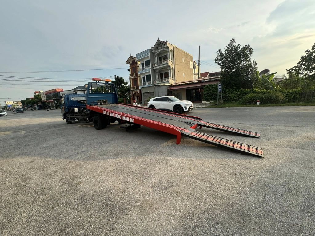 Cứu hộ giao thông Thành Đạt