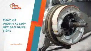 Má phanh xe máy, hệ thống phanh trong tình trạng sử dụng, cần thay thế khi mòn.