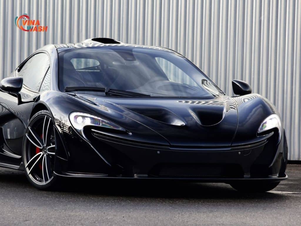Thiết kế đầu xe của McLaren P1